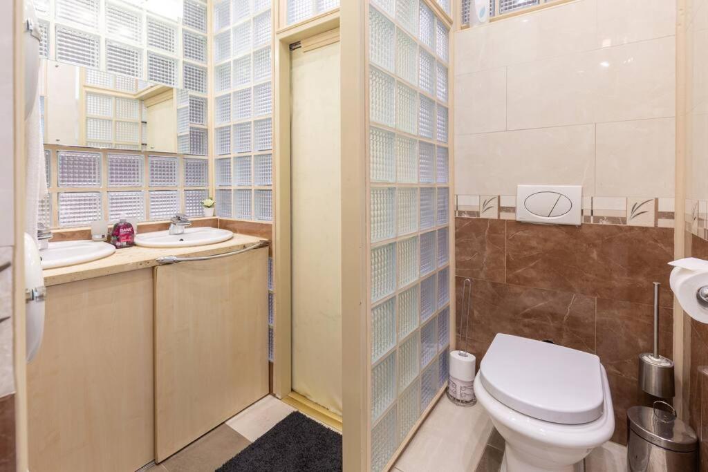 Stylish Central Budapest Apartment Εξωτερικό φωτογραφία