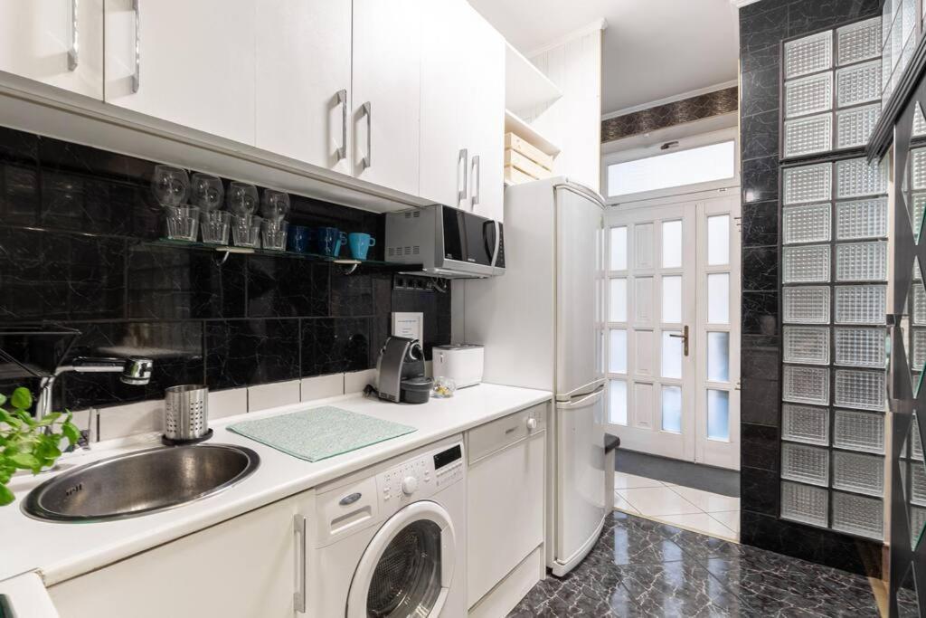 Stylish Central Budapest Apartment Εξωτερικό φωτογραφία
